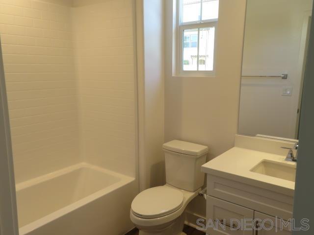 Detail Gallery Image 34 of 35 For 4382  Pacifica Way  5, Oceanside,  CA 92056 - 3 Beds | 3 Baths