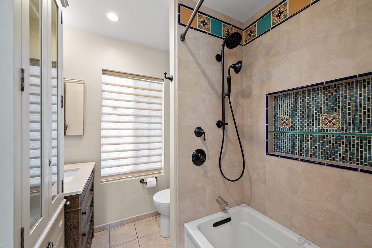 Detail Gallery Image 23 of 34 For 1106 W Brookes Ave, San Diego,  CA 92103 - 3 Beds | 2/1 Baths