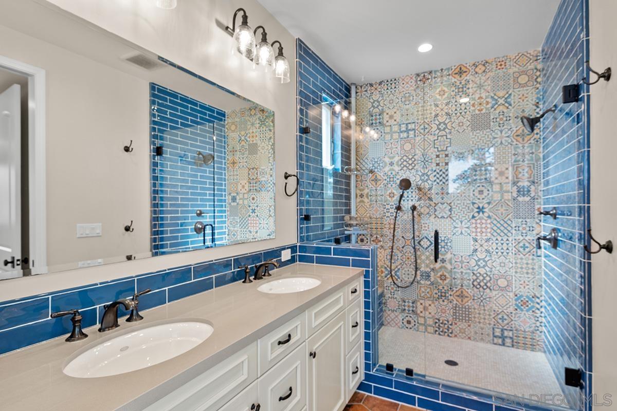 Detail Gallery Image 30 of 34 For 1106 W Brookes Ave, San Diego,  CA 92103 - 3 Beds | 2/1 Baths