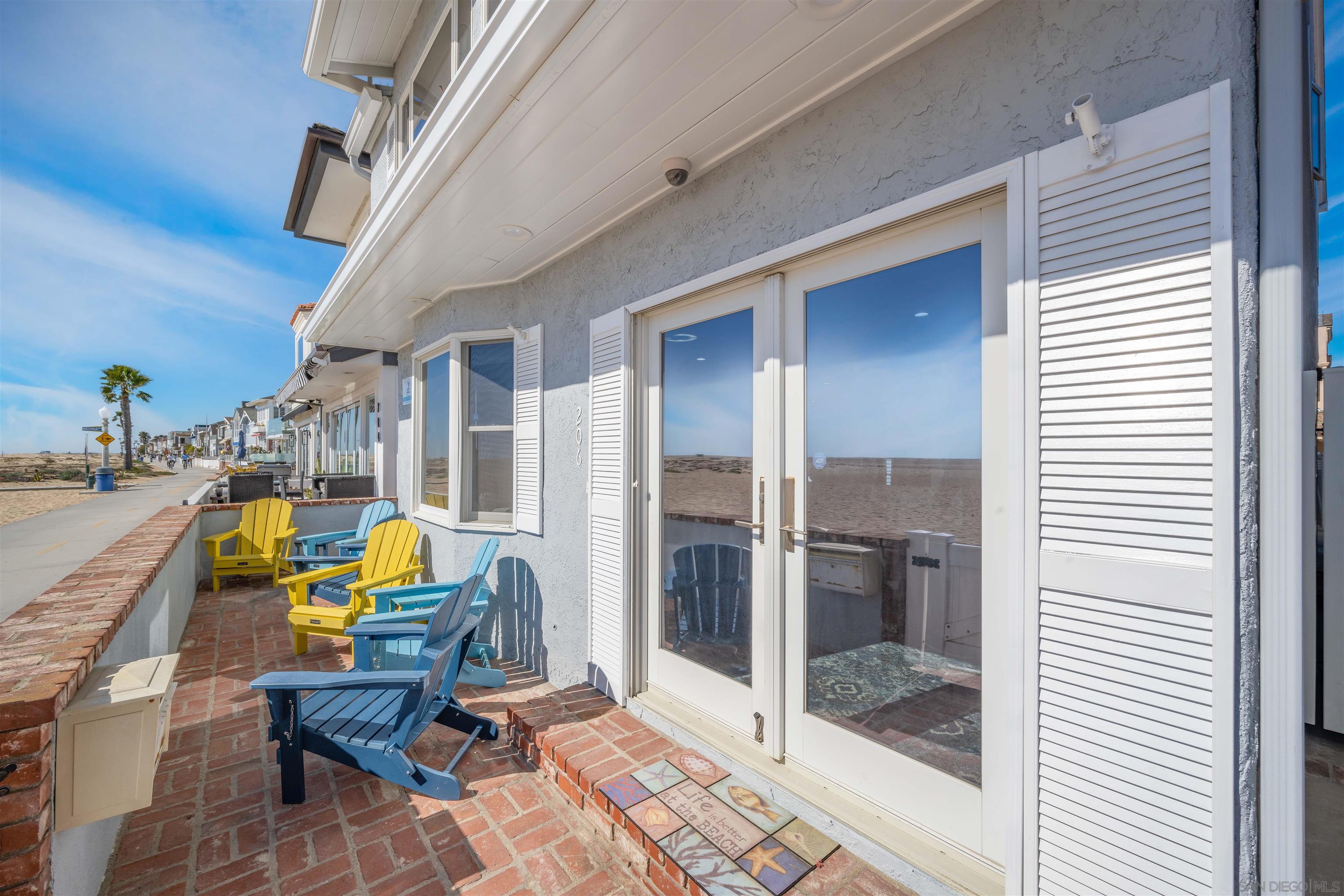 Detail Gallery Image 56 of 64 For 206 E Oceanfront, Newport Beach,  CA 92661 - 3 Beds | 2/1 Baths