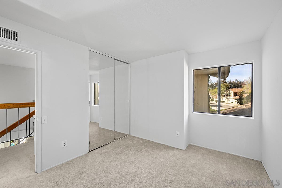 Detail Gallery Image 34 of 54 For 9787  Rimpark Way, San Diego,  CA 92124 - 4 Beds | 2/1 Baths