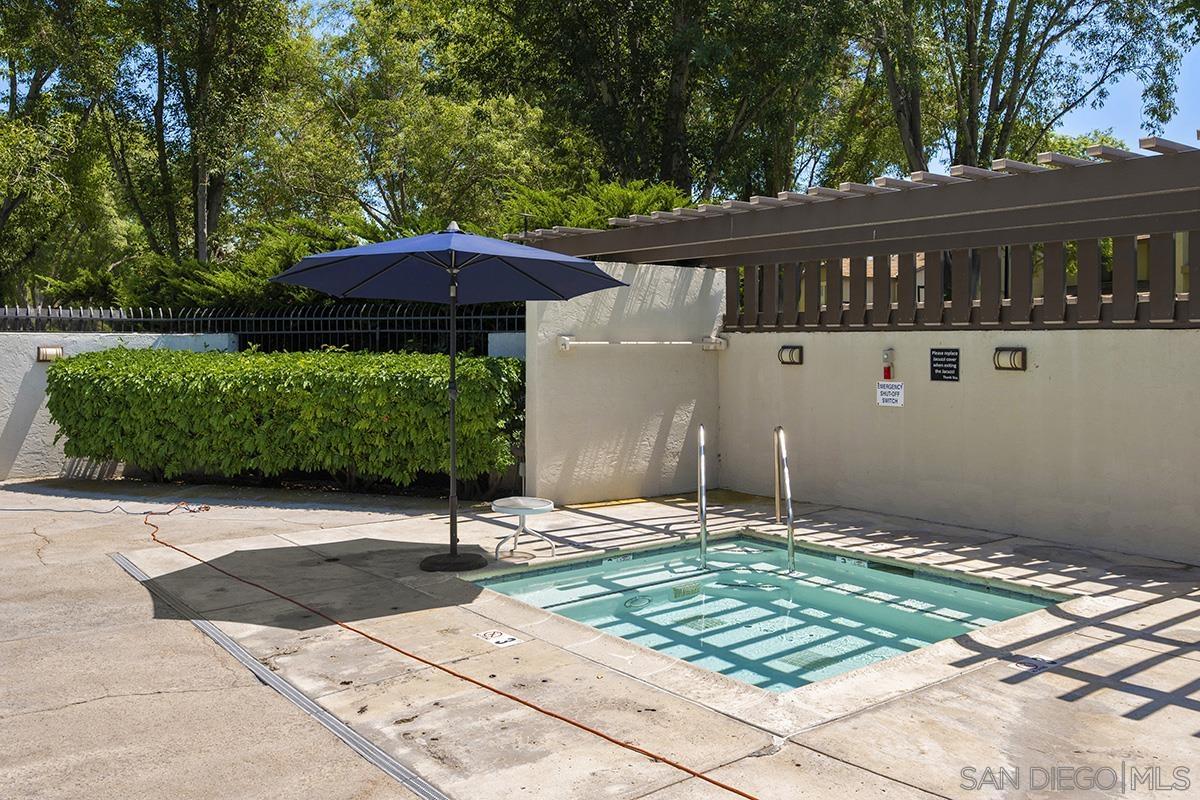 Detail Gallery Image 50 of 54 For 9787  Rimpark Way, San Diego,  CA 92124 - 4 Beds | 2/1 Baths