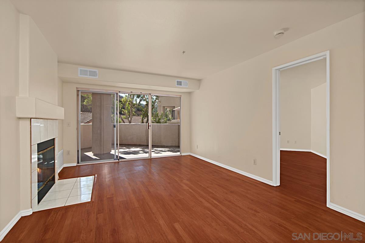 Detail Gallery Image 5 of 29 For 11235  Affinity Ct  #68,  San Diego,  CA 92131 - 2 Beds | 2 Baths
