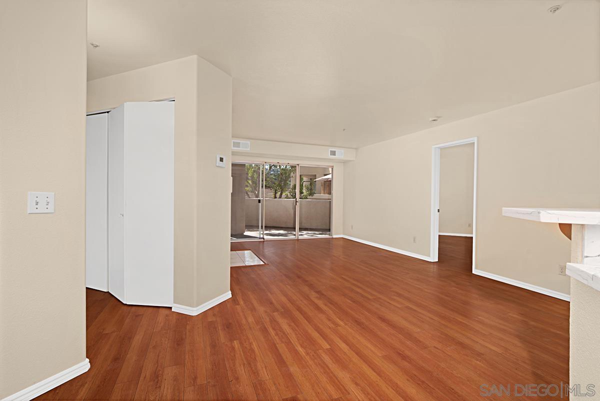 Detail Gallery Image 6 of 29 For 11235  Affinity Ct  #68,  San Diego,  CA 92131 - 2 Beds | 2 Baths