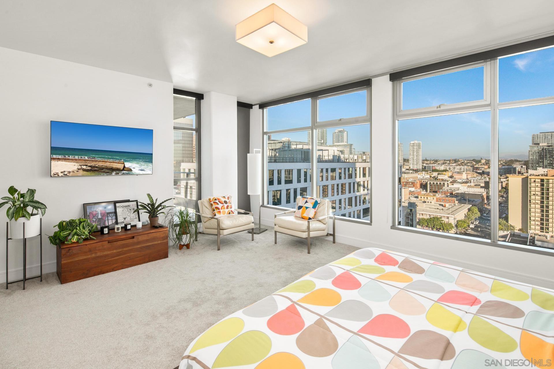 Detail Gallery Image 9 of 47 For 645  Front St  1703, San Diego,  CA 92101 - 2 Beds | 2/1 Baths