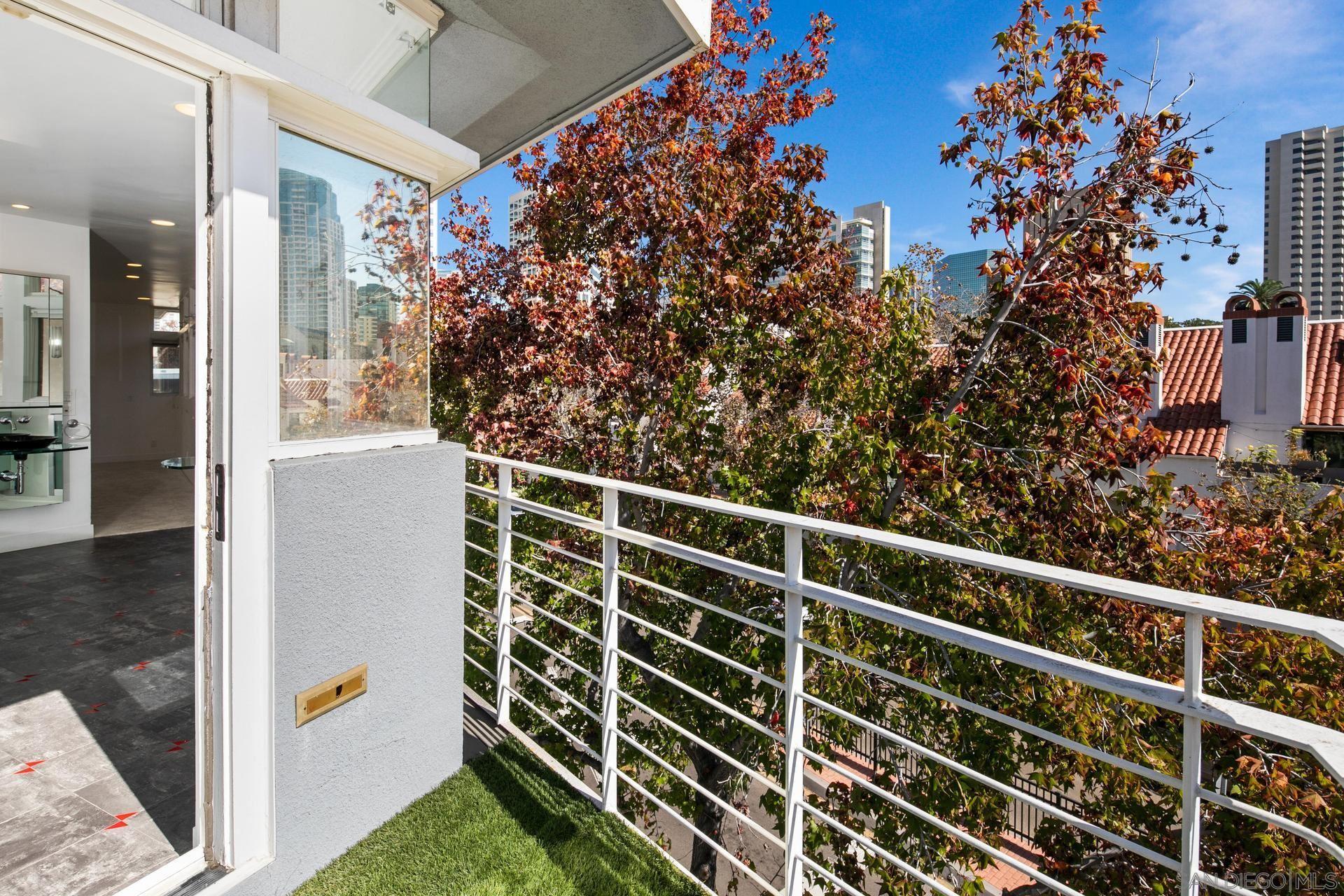 Detail Gallery Image 13 of 19 For 702  Kettner Blvd, San Diego,  CA 92101 - 3 Beds | 2/1 Baths