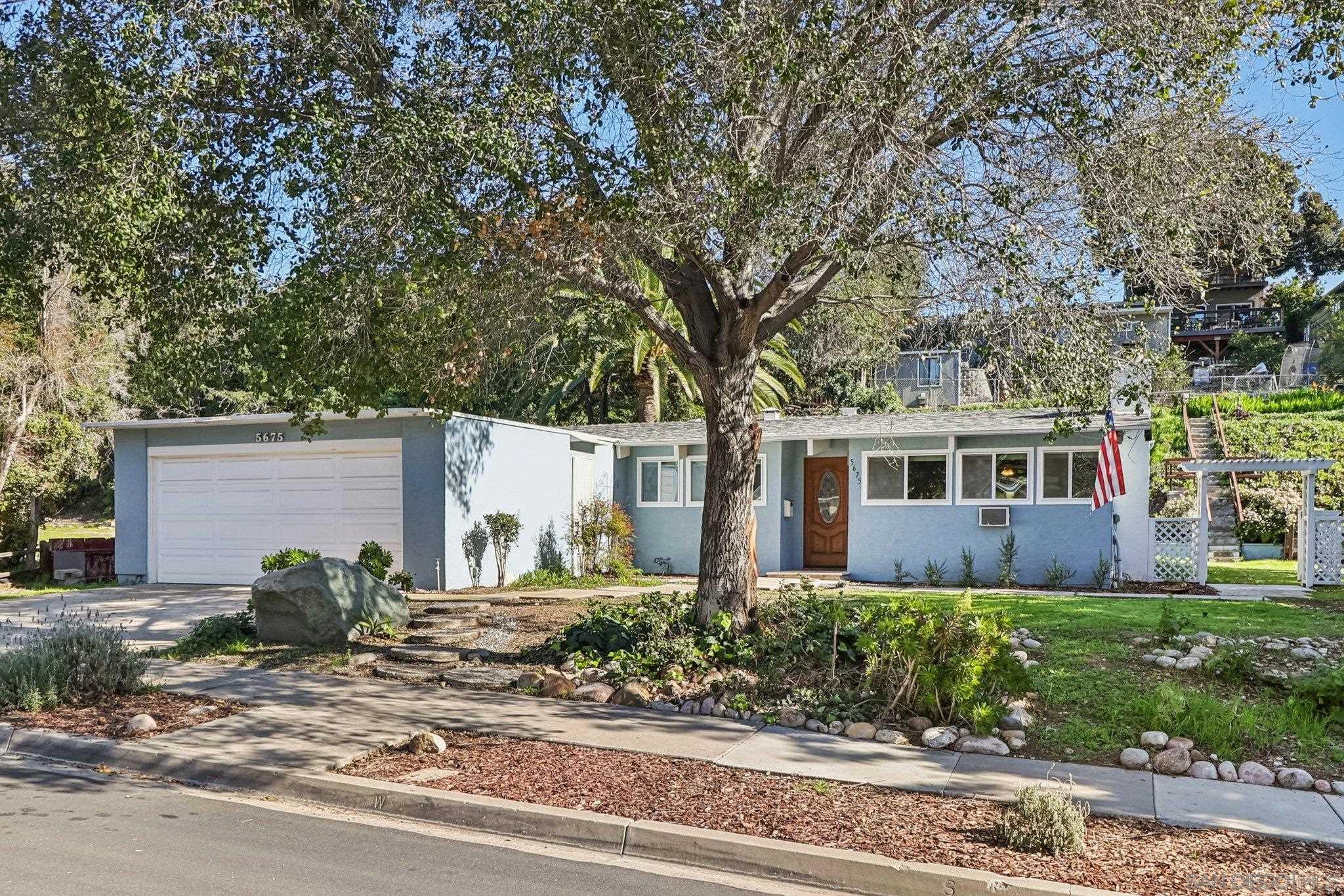 Detail Gallery Image 2 of 48 For 5675  Dartford Way, San Diego,  CA 92120 - 4 Beds | 2 Baths