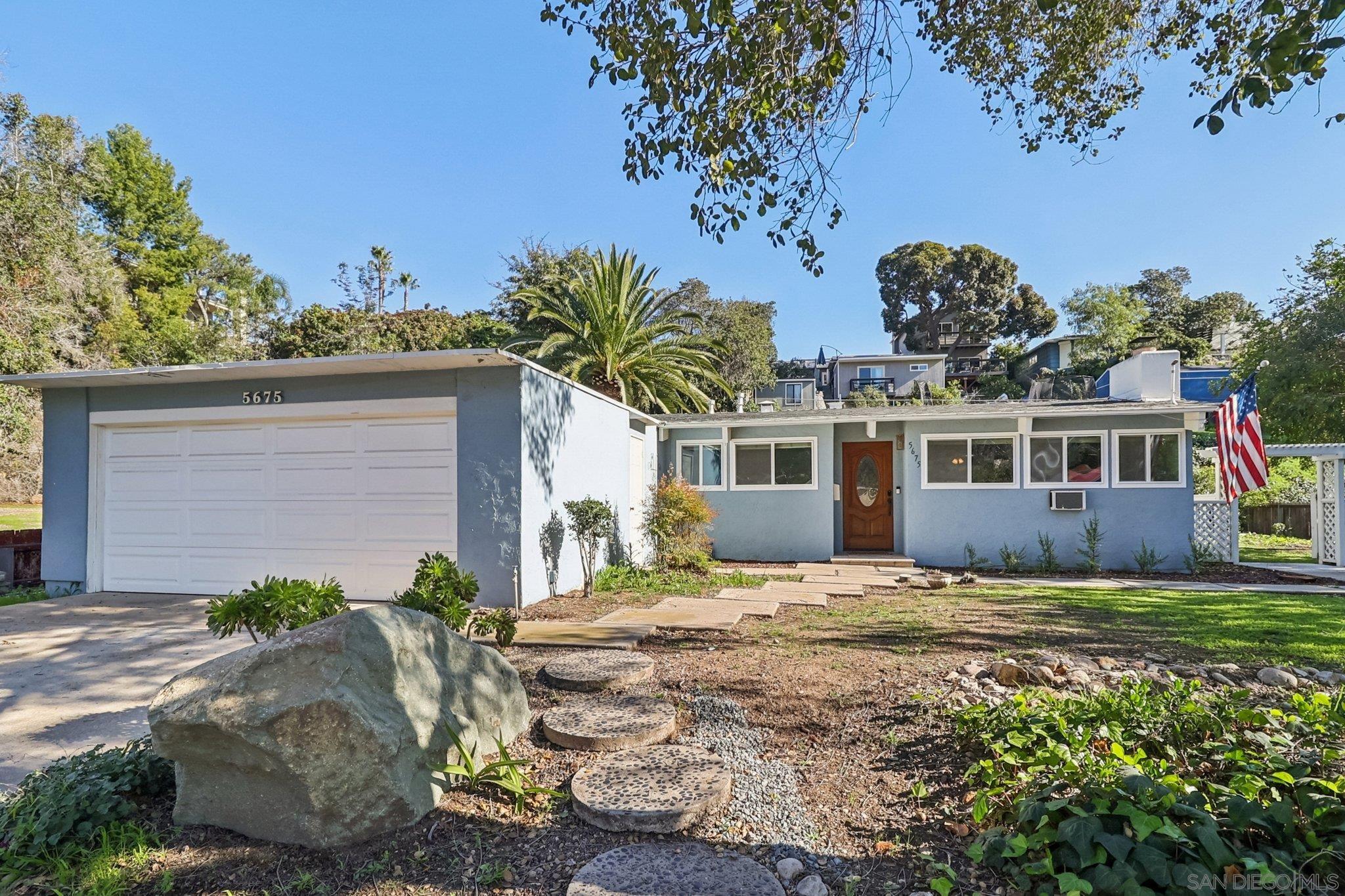 Detail Gallery Image 3 of 48 For 5675  Dartford Way, San Diego,  CA 92120 - 4 Beds | 2 Baths