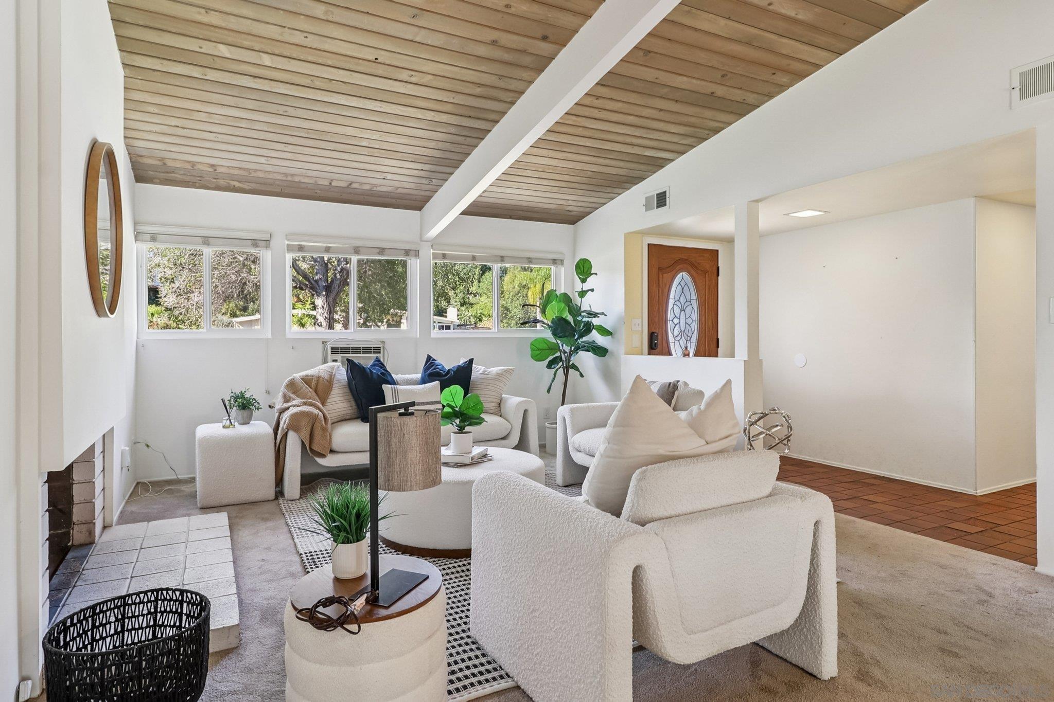 Detail Gallery Image 8 of 48 For 5675  Dartford Way, San Diego,  CA 92120 - 4 Beds | 2 Baths