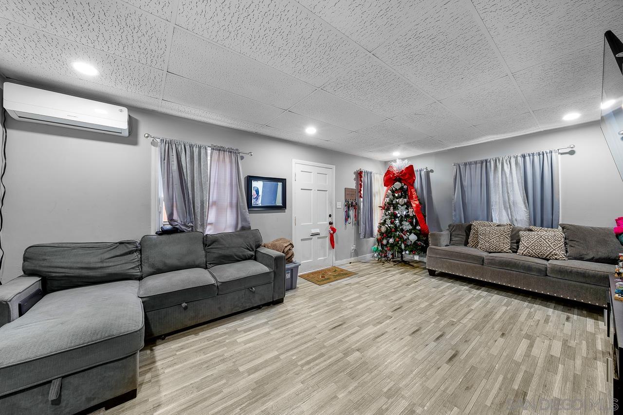 Detail Gallery Image 7 of 36 For 225  Landis Ave, Chula Vista,  CA 91910 - – Beds | – Baths