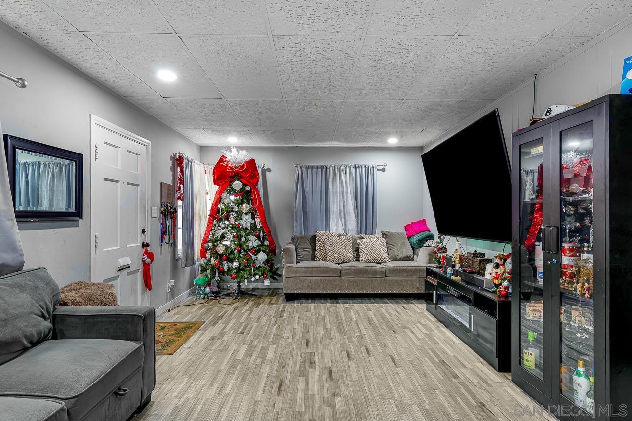 Detail Gallery Image 8 of 36 For 225  Landis Ave, Chula Vista,  CA 91910 - – Beds | – Baths