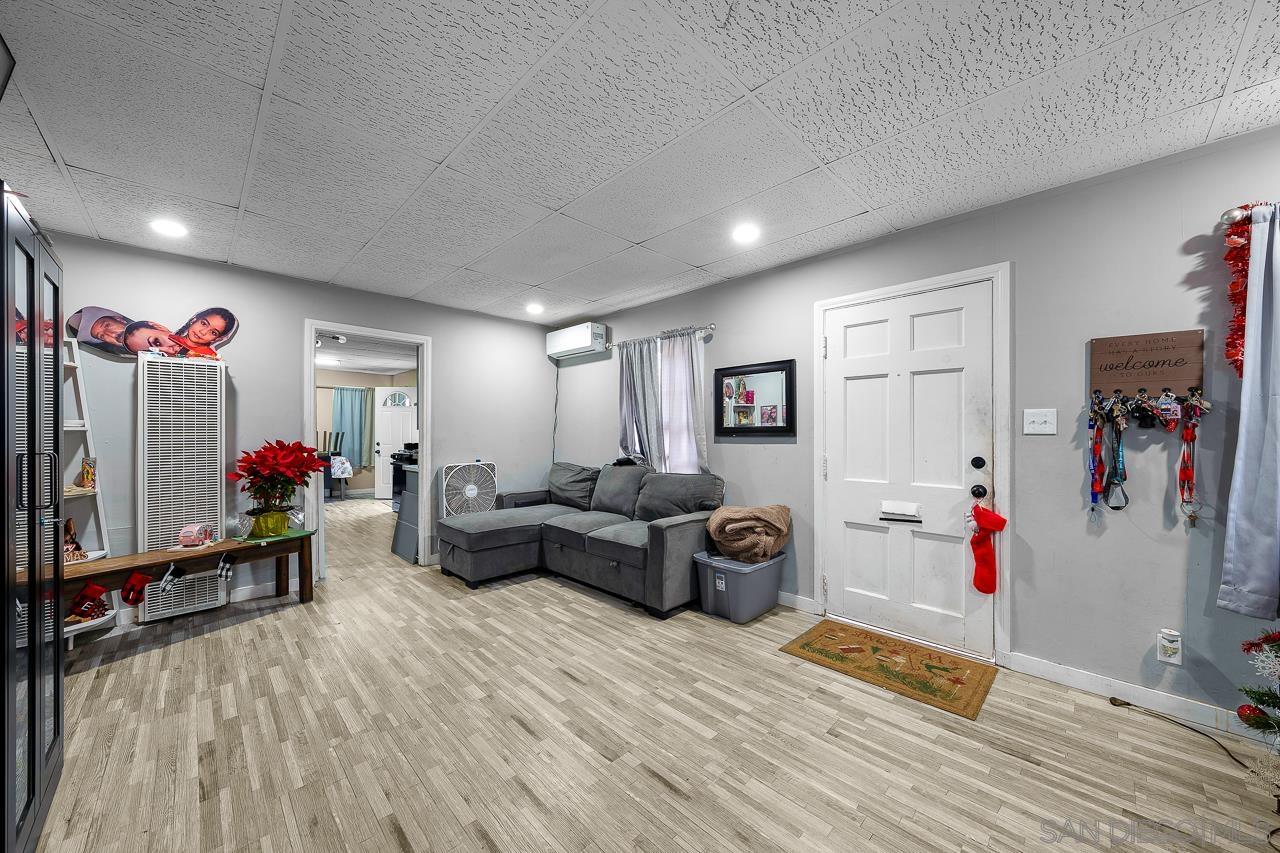 Detail Gallery Image 10 of 36 For 225  Landis Ave, Chula Vista,  CA 91910 - – Beds | – Baths