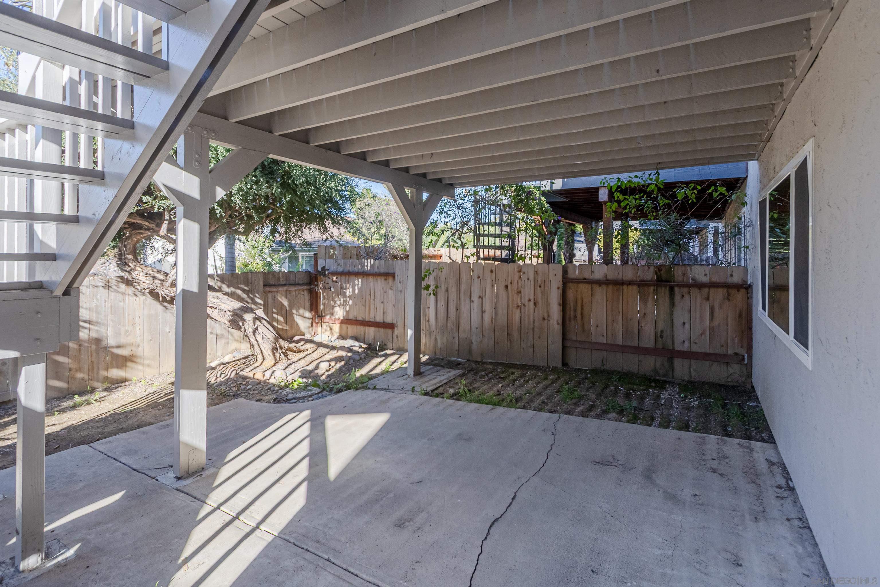 Detail Gallery Image 11 of 36 For 4454  Caminito Pedernal, San Diego,  CA 92117 - 3 Beds | 2 Baths