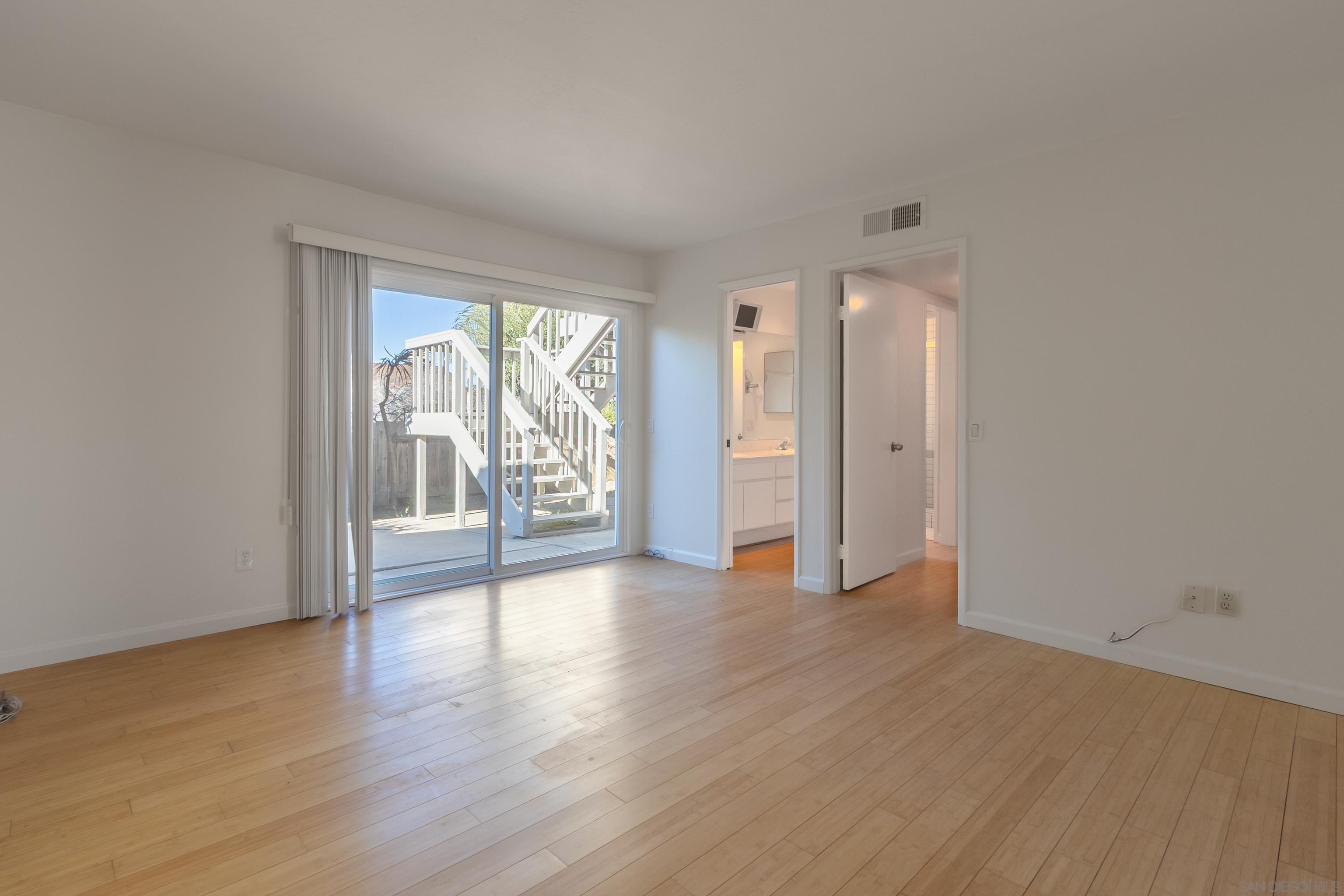 Detail Gallery Image 27 of 36 For 4454  Caminito Pedernal, San Diego,  CA 92117 - 3 Beds | 2 Baths