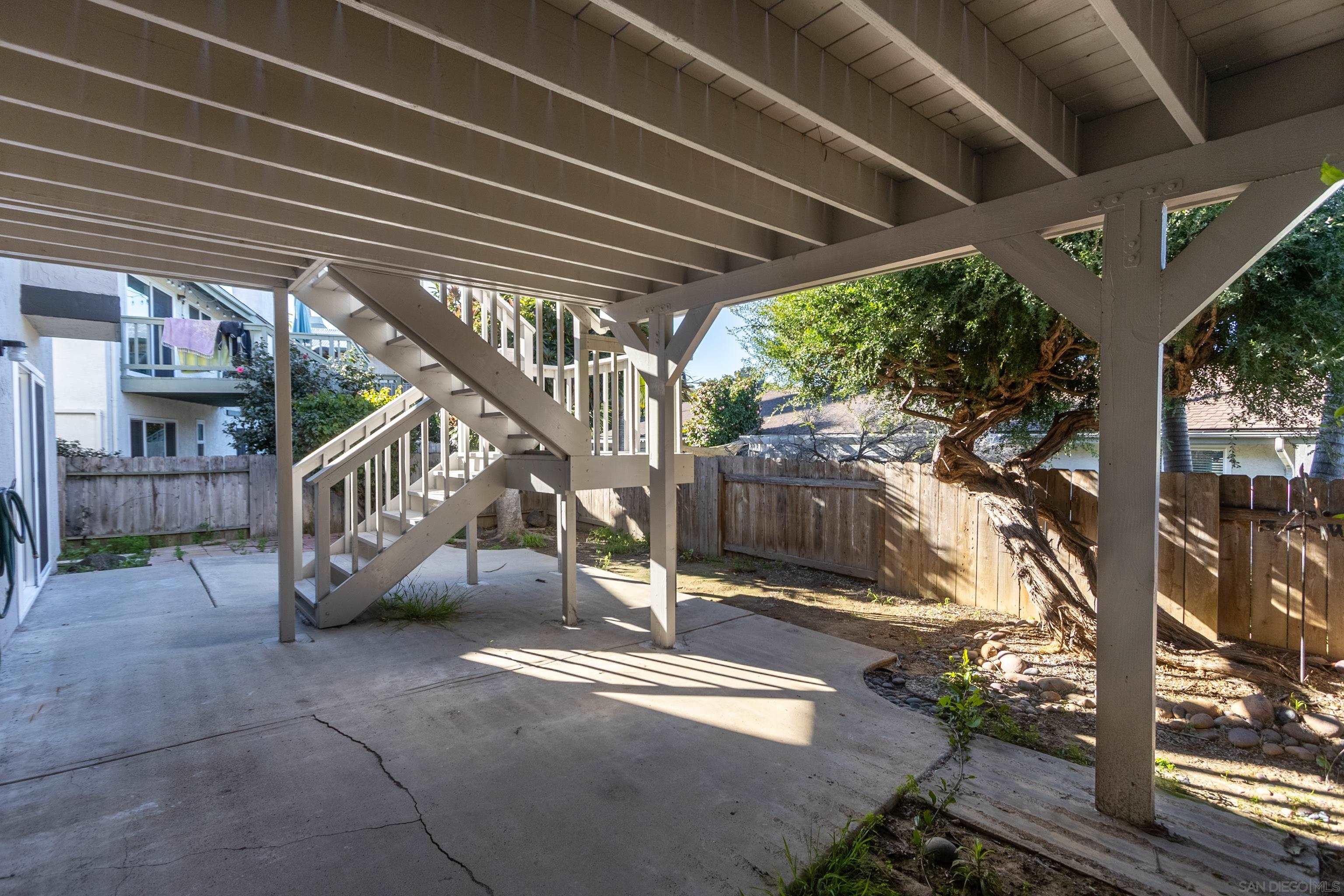 Detail Gallery Image 9 of 36 For 4454  Caminito Pedernal, San Diego,  CA 92117 - 3 Beds | 2 Baths