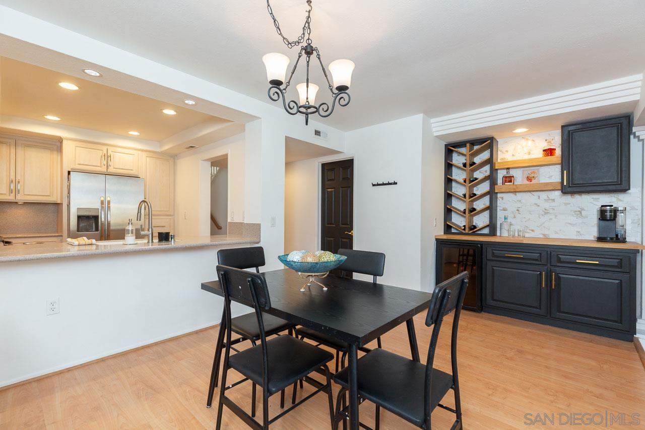 Detail Gallery Image 12 of 31 For 1230  Wren Gln, Escondido,  CA 92026 - 2 Beds | 2/1 Baths