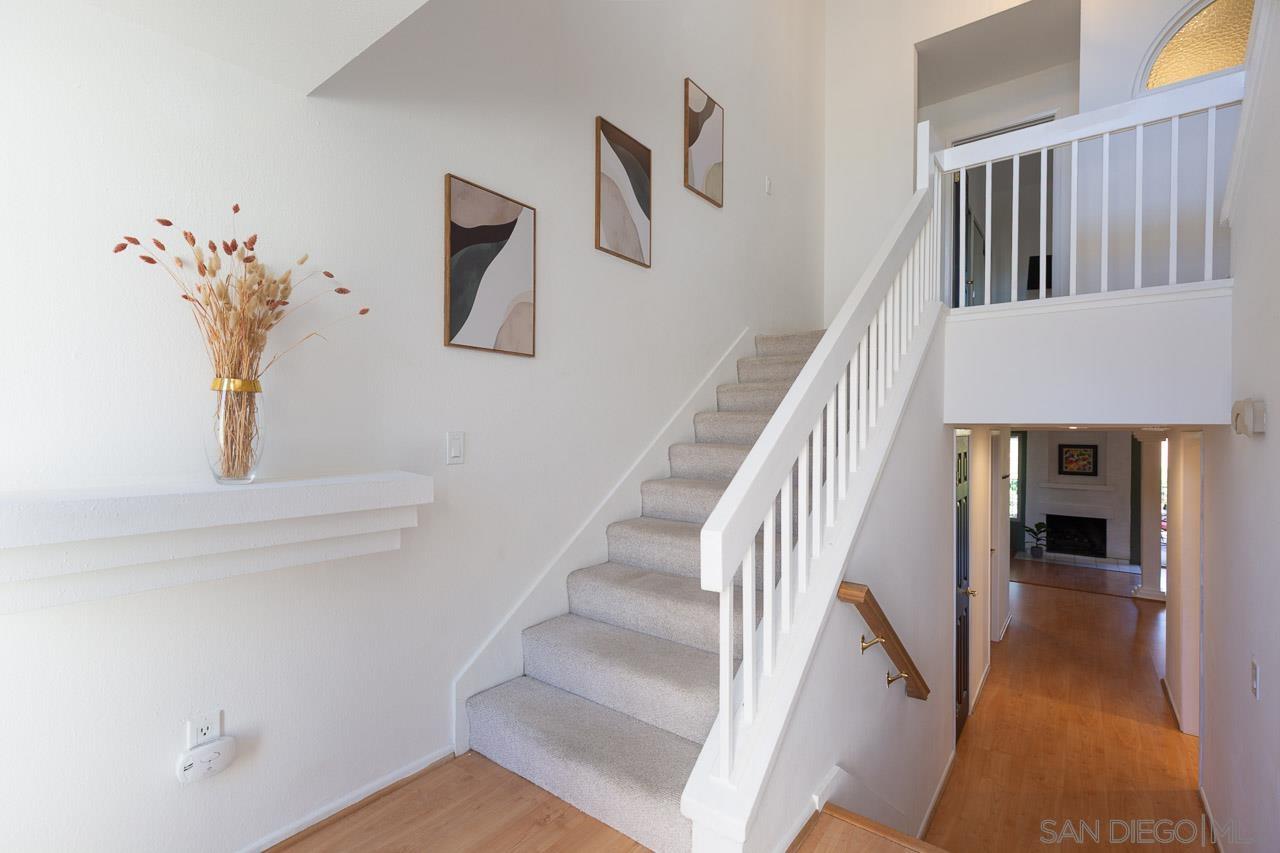 Detail Gallery Image 14 of 31 For 1230  Wren Gln, Escondido,  CA 92026 - 2 Beds | 2/1 Baths