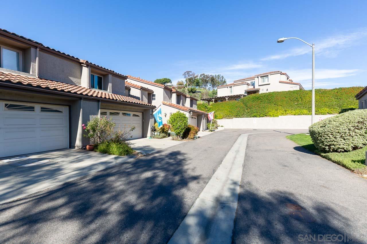 Detail Gallery Image 31 of 31 For 1230  Wren Gln, Escondido,  CA 92026 - 2 Beds | 2/1 Baths