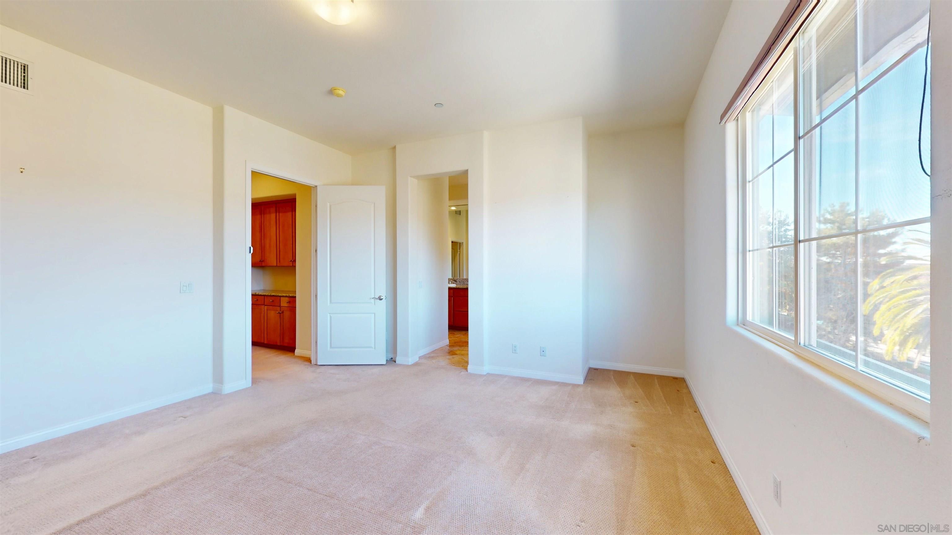Detail Gallery Image 16 of 25 For 3828  Quarter Mile Dr, San Diego,  CA 92130 - 3 Beds | 2/1 Baths