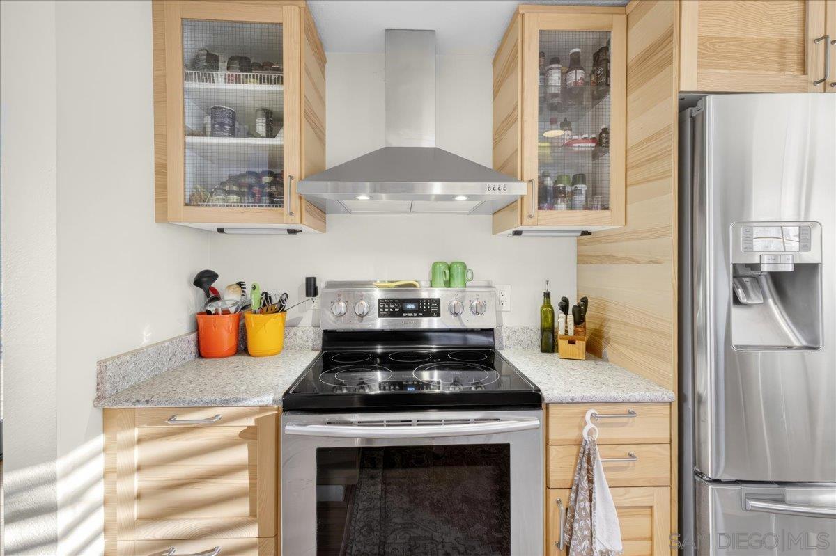 Detail Gallery Image 19 of 72 For 6339  Caminito Del Pastel, San Diego,  CA 92111 - 2 Beds | 2/1 Baths