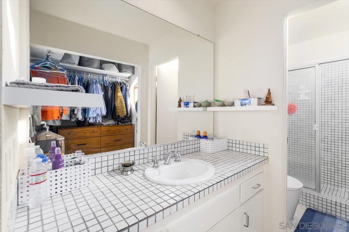 Detail Gallery Image 32 of 72 For 6339  Caminito Del Pastel, San Diego,  CA 92111 - 2 Beds | 2/1 Baths