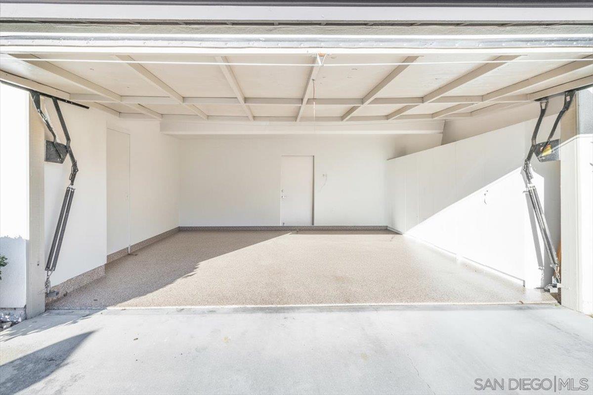 Detail Gallery Image 47 of 72 For 6339  Caminito Del Pastel, San Diego,  CA 92111 - 2 Beds | 2/1 Baths