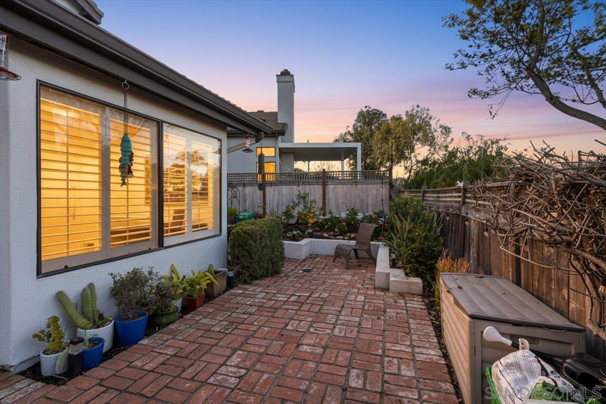 Detail Gallery Image 68 of 72 For 6339  Caminito Del Pastel, San Diego,  CA 92111 - 2 Beds | 2/1 Baths