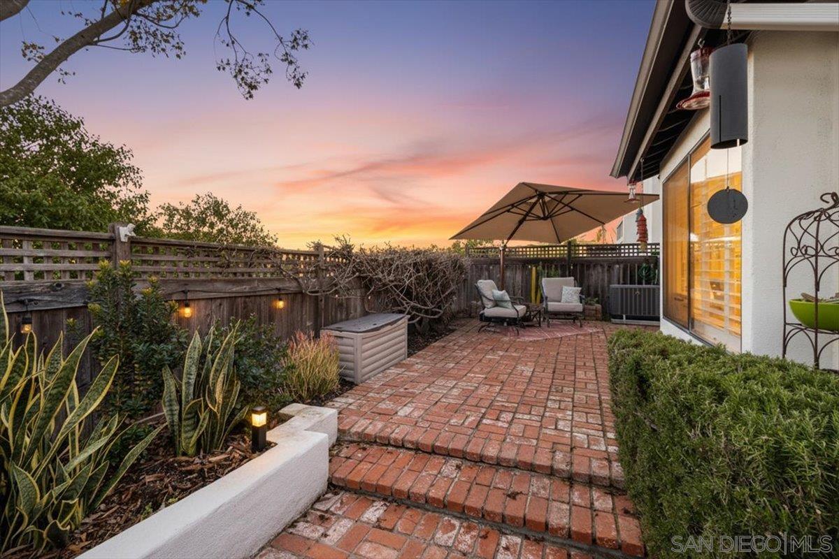 Detail Gallery Image 69 of 72 For 6339  Caminito Del Pastel, San Diego,  CA 92111 - 2 Beds | 2/1 Baths