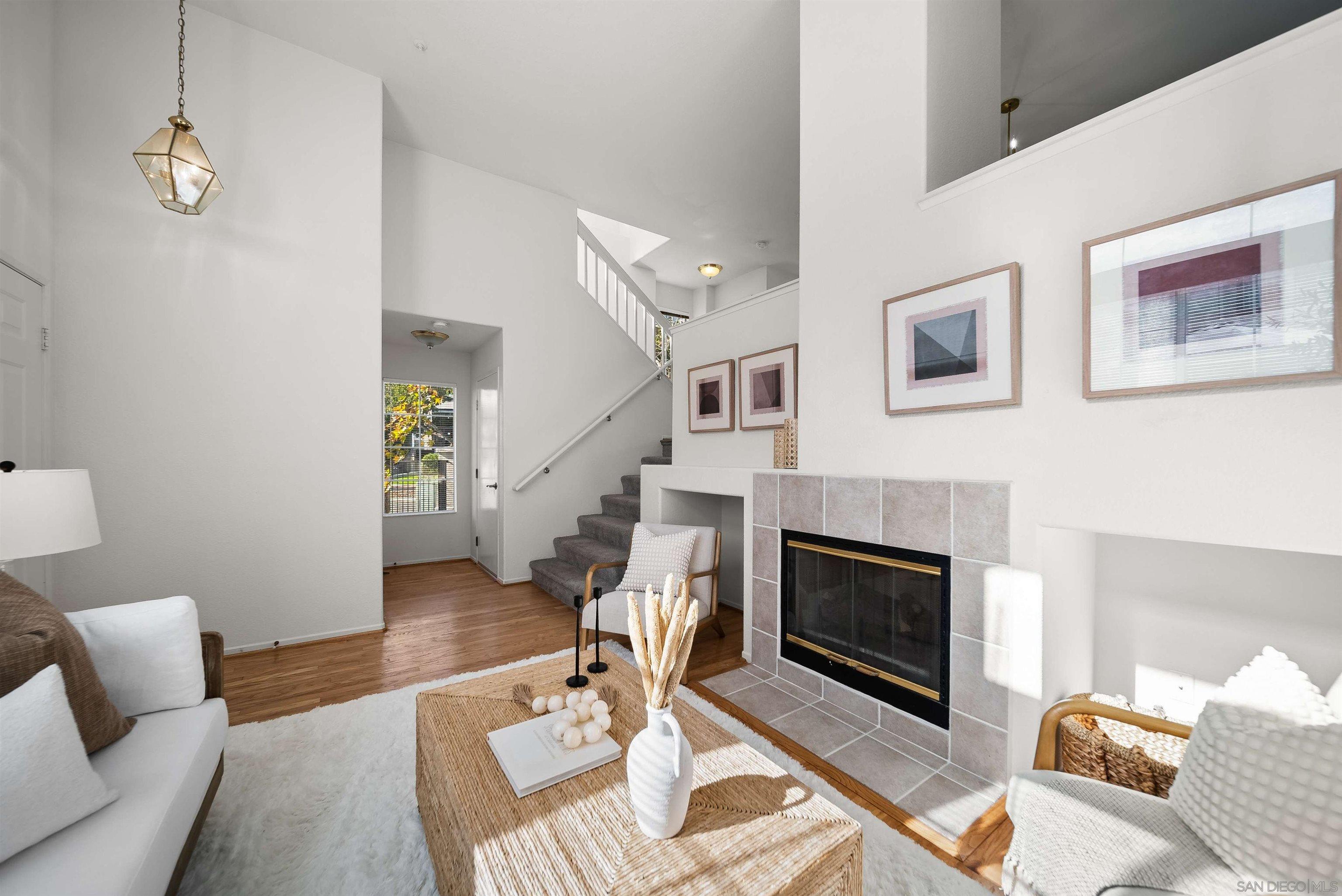 Detail Gallery Image 5 of 26 For 10206  Wateridge Cir  #159,  San Diego,  CA 92121 - 3 Beds | 2/1 Baths