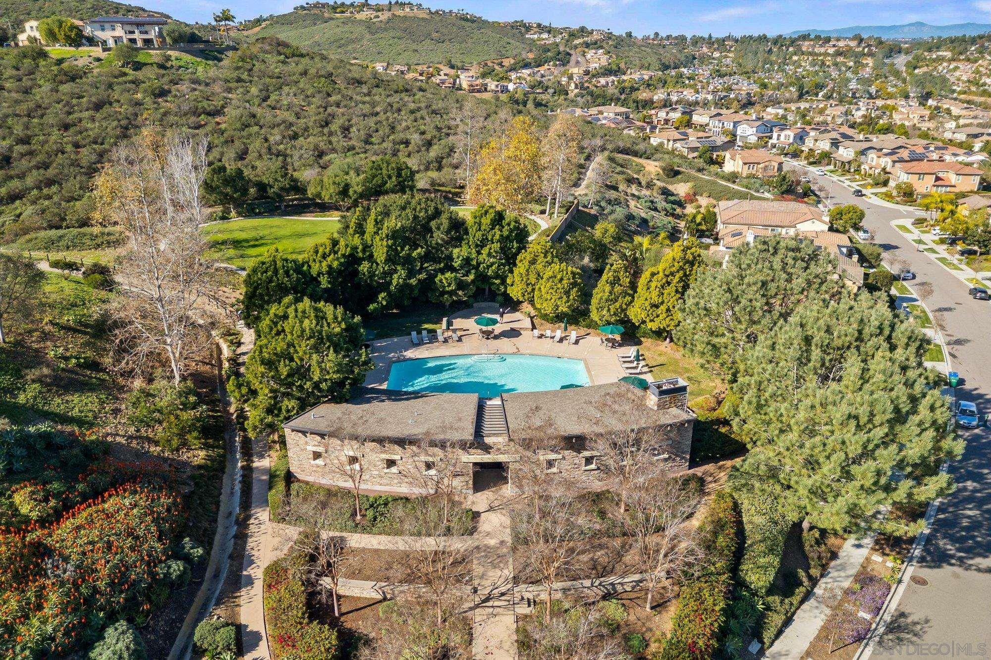 Detail Gallery Image 39 of 40 For 7114  Sitio Destino, Carlsbad,  CA 92009 - 3 Beds | 3 Baths