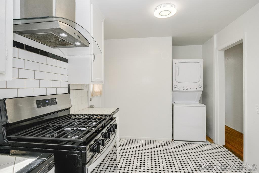 Detail Gallery Image 11 of 30 For 4518  52nd Street, San Diego,  CA 92115 - 3 Beds | 2 Baths