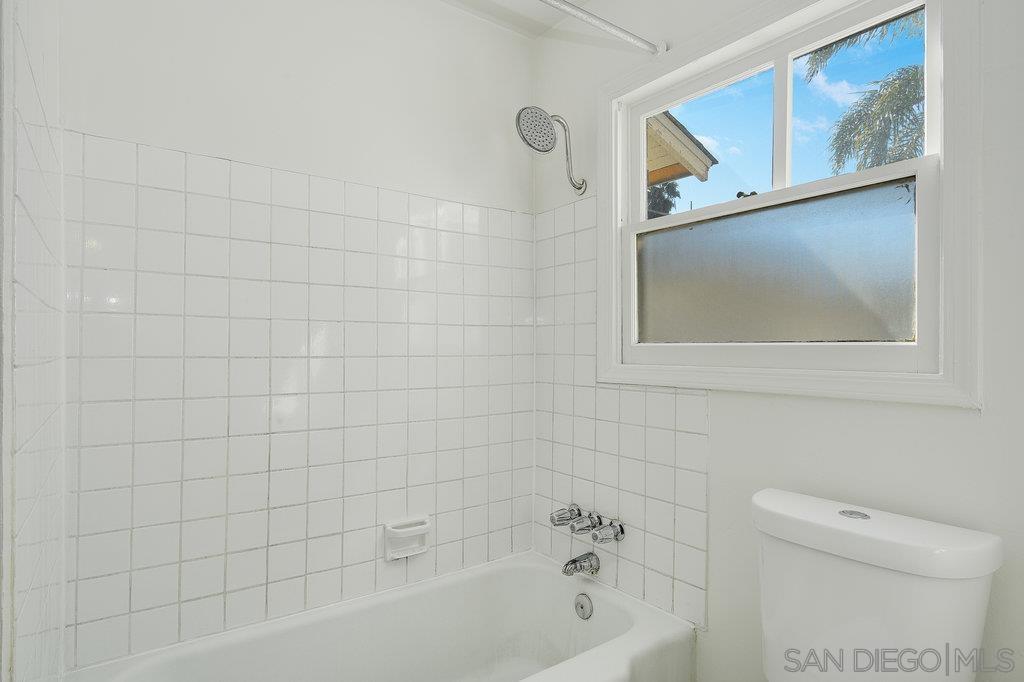 Detail Gallery Image 13 of 30 For 4518  52nd Street, San Diego,  CA 92115 - 3 Beds | 2 Baths