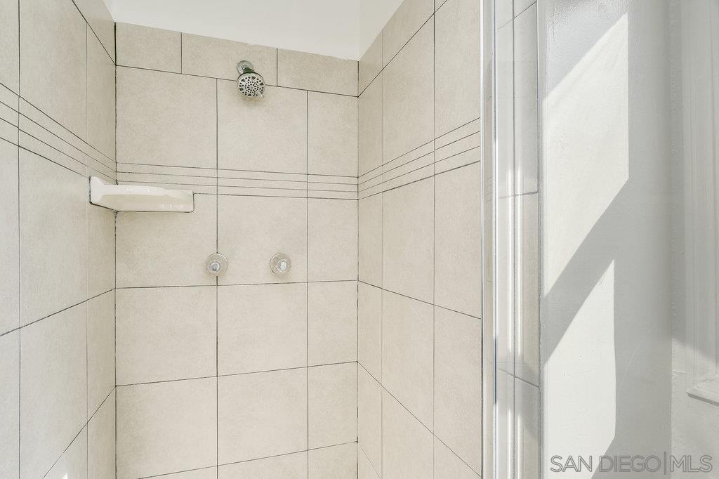 Detail Gallery Image 17 of 30 For 4518  52nd Street, San Diego,  CA 92115 - 3 Beds | 2 Baths