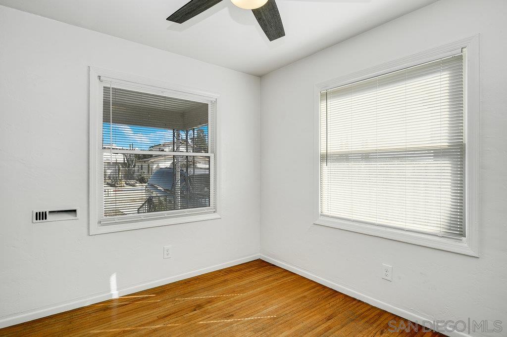 Detail Gallery Image 5 of 30 For 4518  52nd Street, San Diego,  CA 92115 - 3 Beds | 2 Baths