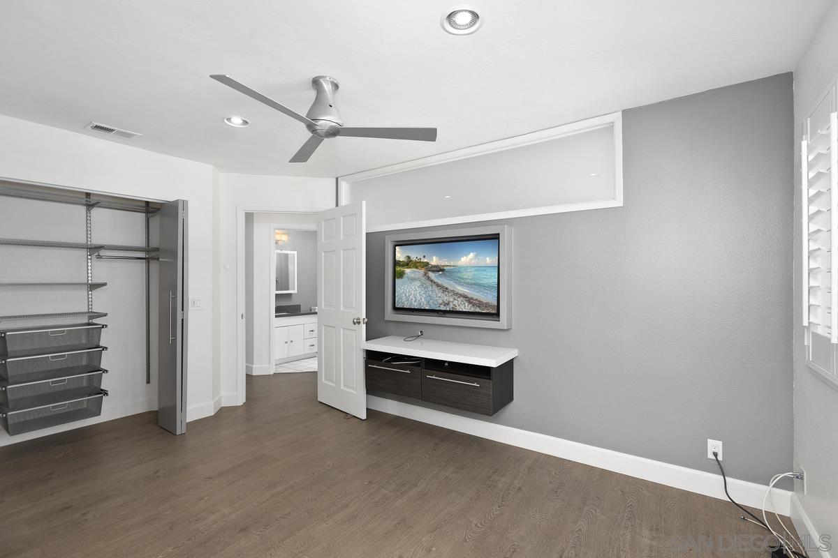 Detail Gallery Image 21 of 29 For 3715  Columbia St, San Diego,  CA 92103 - 3 Beds | 2/1 Baths