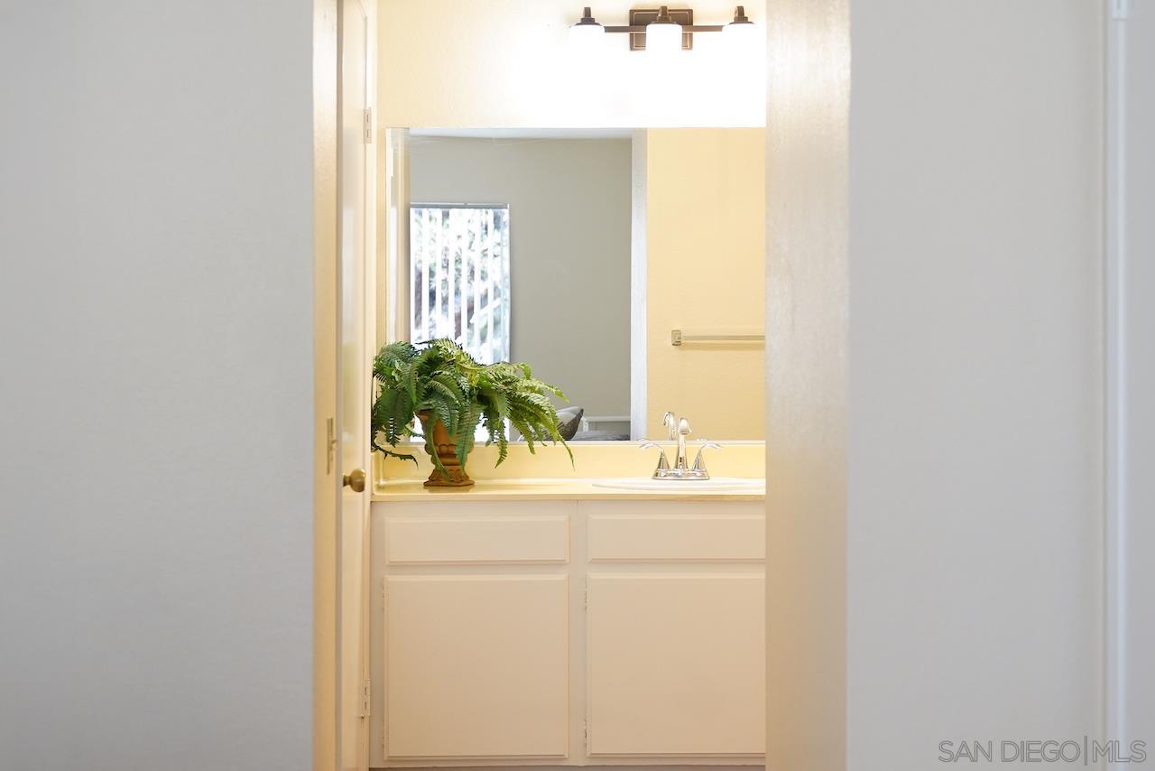 Detail Gallery Image 31 of 33 For 4095  Rosenda Court  249, San Diego,  CA 92122 - 2 Beds | 2 Baths