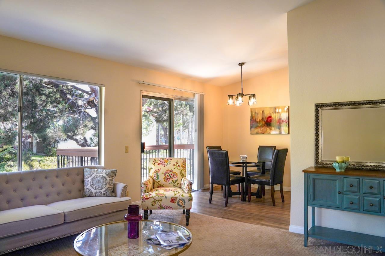 Detail Gallery Image 5 of 33 For 4095  Rosenda Court  249, San Diego,  CA 92122 - 2 Beds | 2 Baths