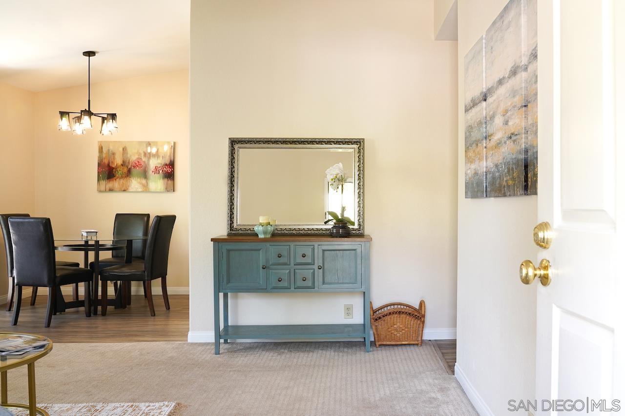 Detail Gallery Image 8 of 33 For 4095  Rosenda Court  249, San Diego,  CA 92122 - 2 Beds | 2 Baths