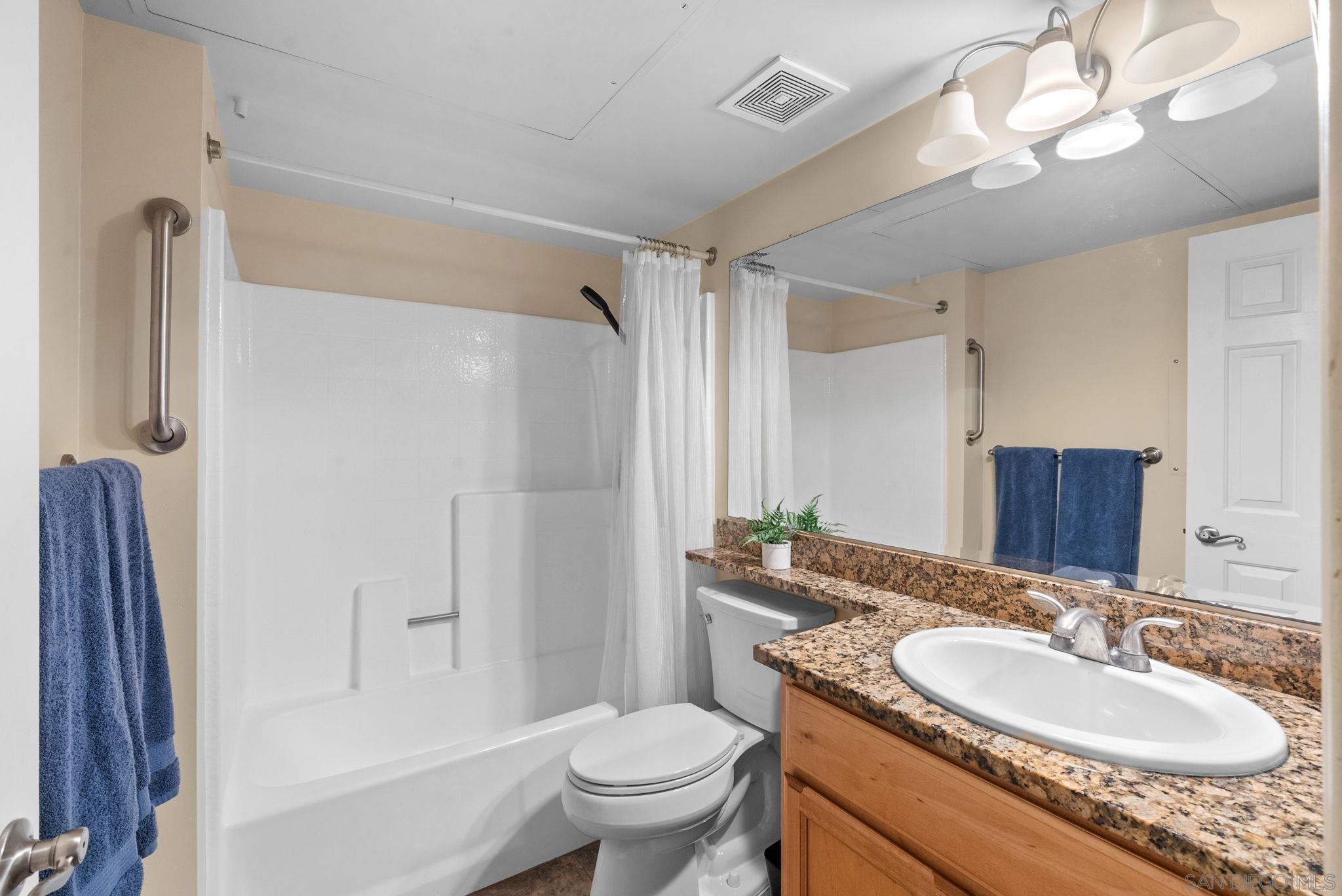 Detail Gallery Image 9 of 21 For 15273  Maturin Dr 28, San Diego,  CA 92127 - 1 Beds | 1 Baths
