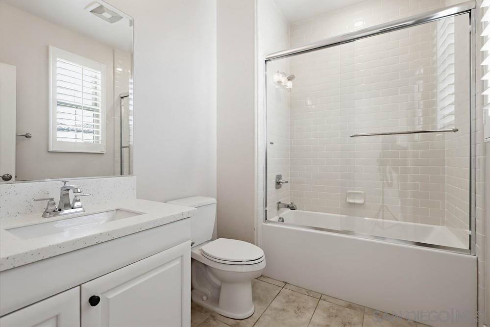 Detail Gallery Image 26 of 43 For 6798  Kenmar Way, San Diego,  CA 92130 - 5 Beds | 4/1 Baths