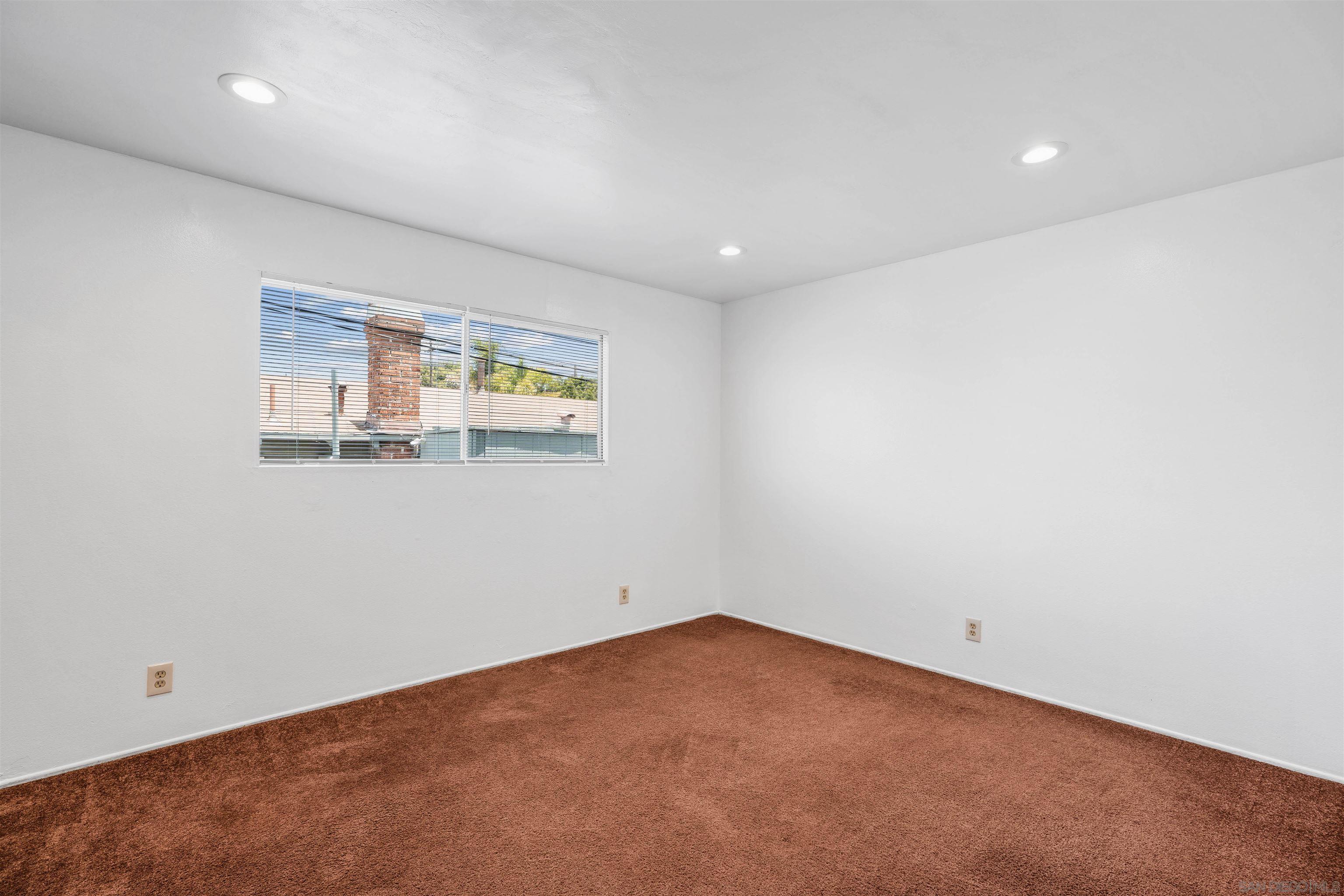 Detail Gallery Image 16 of 38 For 3964  Manzanita Dr, San Diego,  CA 92105 - – Beds | – Baths