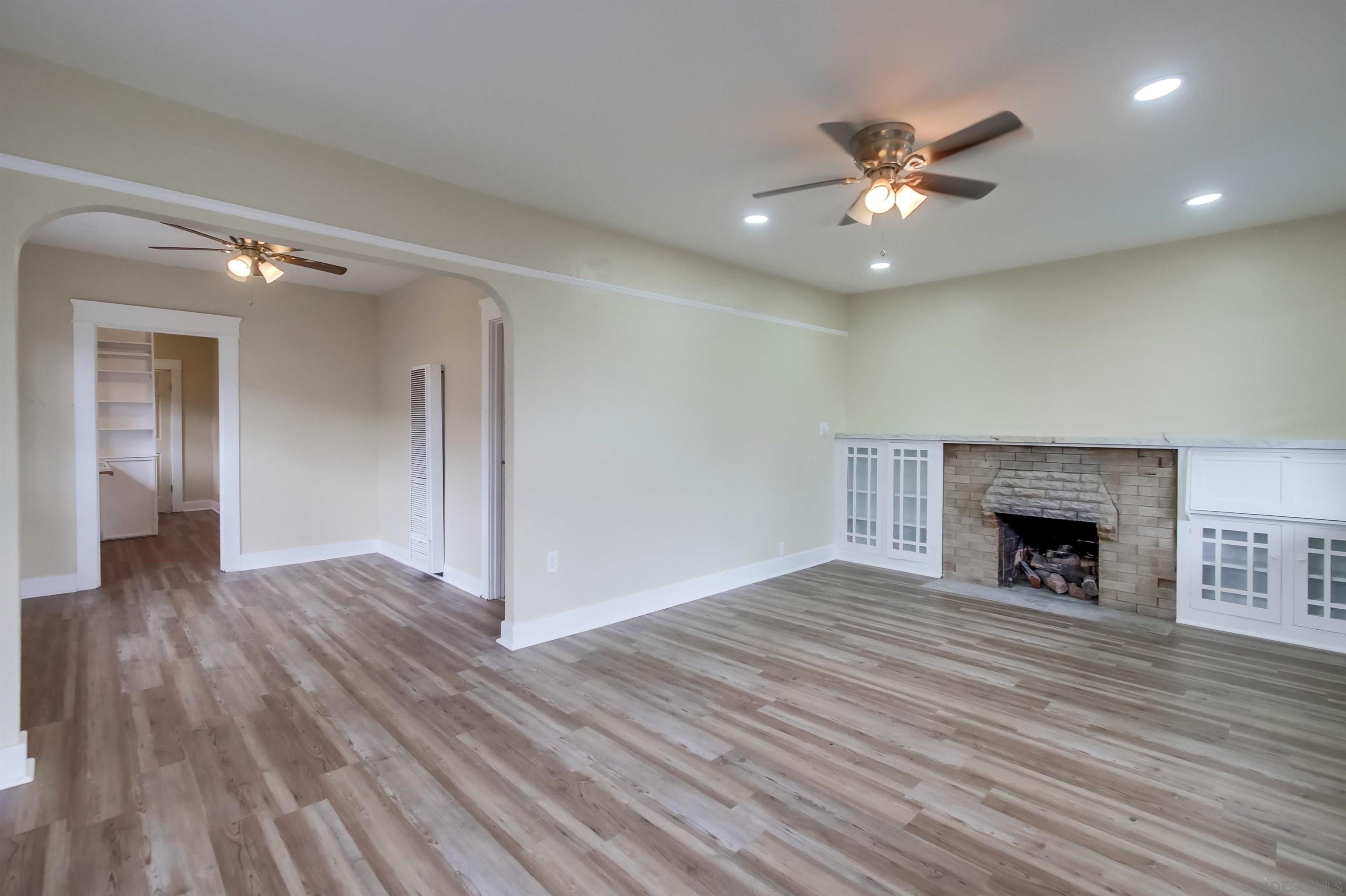 Detail Gallery Image 3 of 23 For 4334  41st, San Diego,  CA 92105 - 2 Beds | 1 Baths