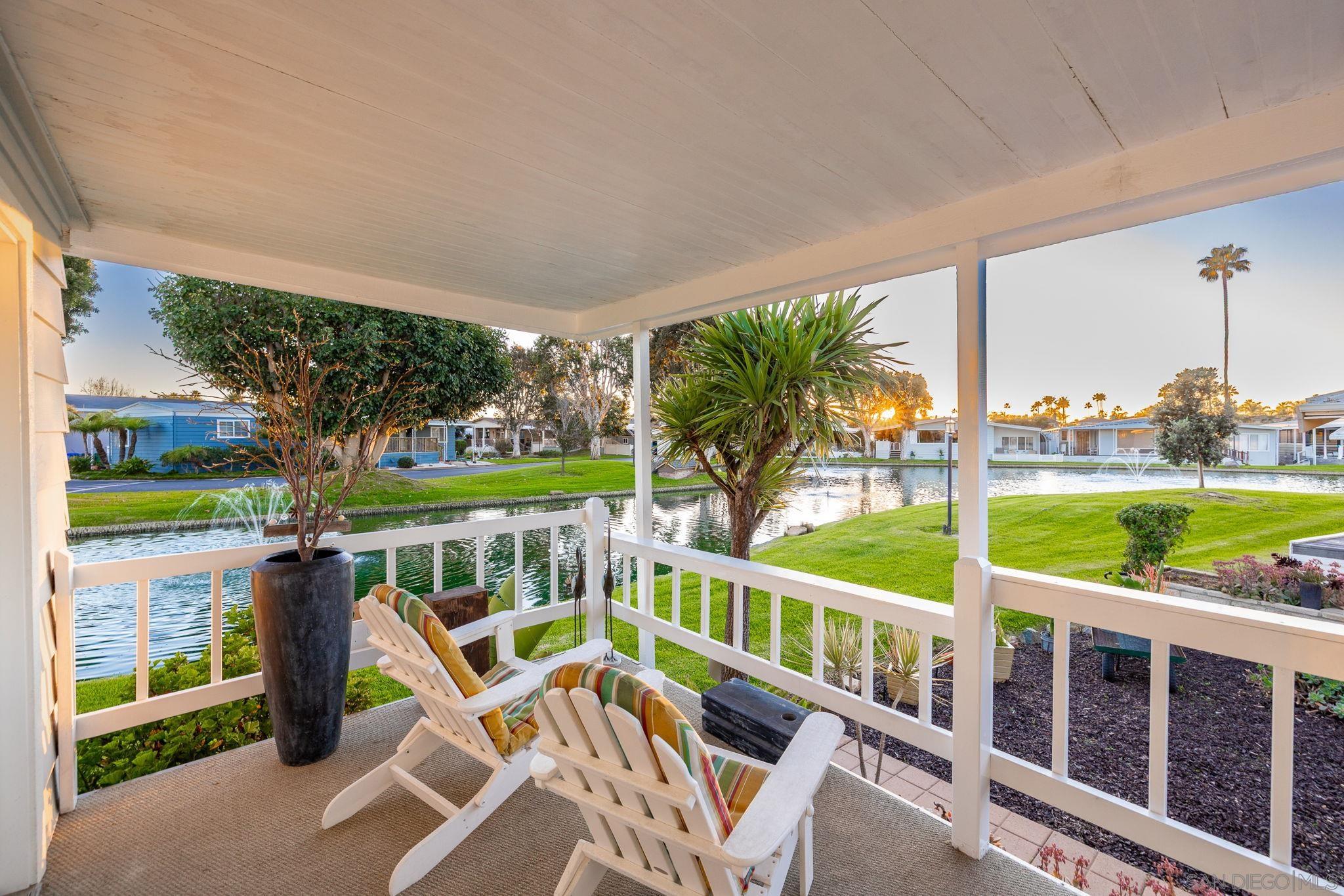 Detail Gallery Image 2 of 49 For 7023  San Carlos St  #75,  Carlsbad,  CA 92011 - 2 Beds | 2 Baths