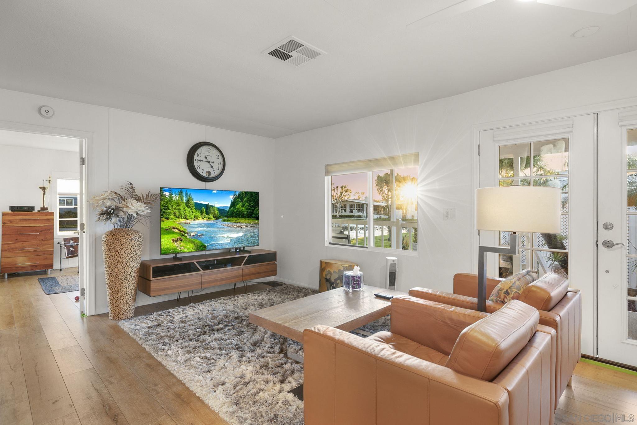 Detail Gallery Image 11 of 49 For 7023  San Carlos St  #75,  Carlsbad,  CA 92011 - 2 Beds | 2 Baths