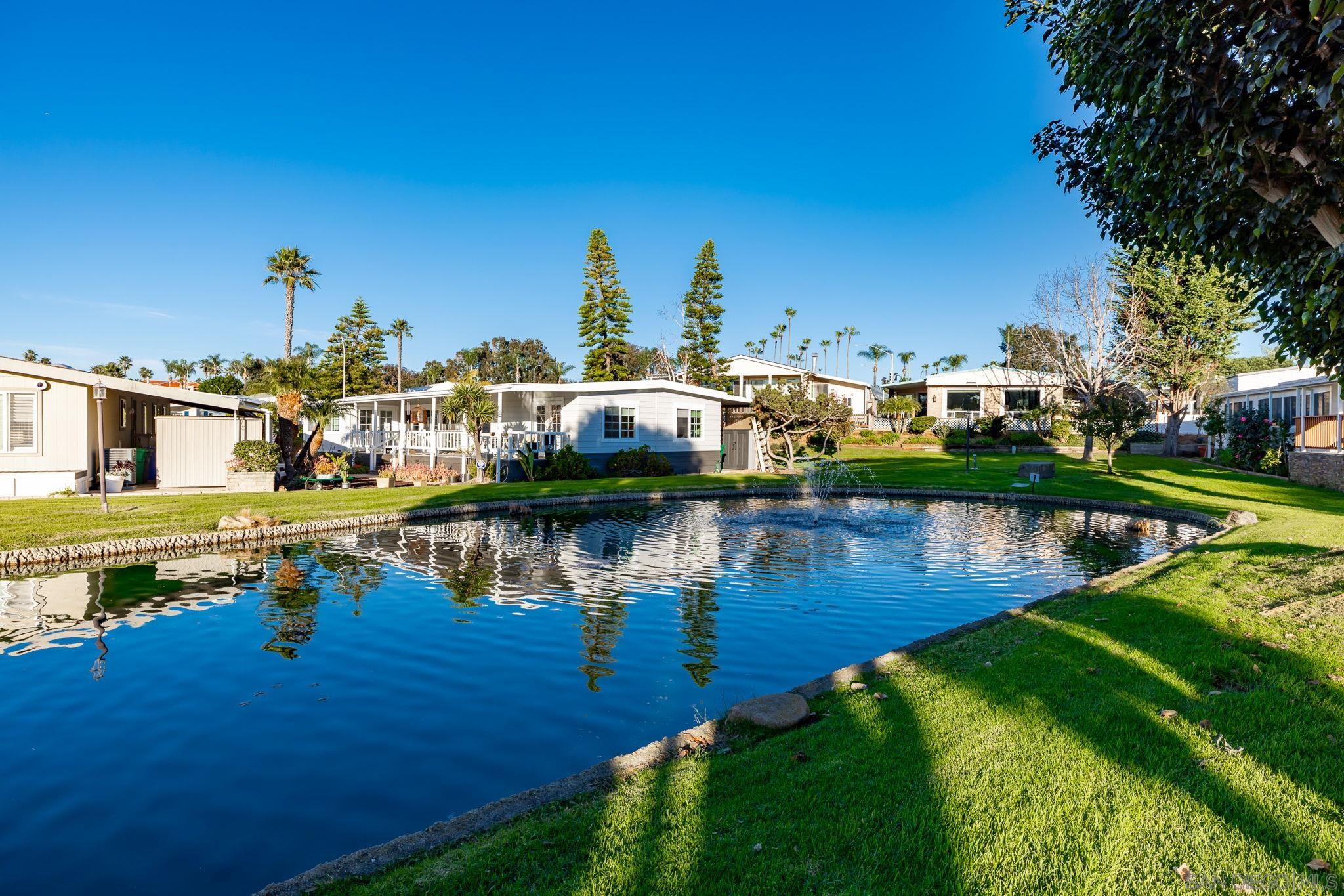 Detail Gallery Image 32 of 49 For 7023  San Carlos St  #75,  Carlsbad,  CA 92011 - 2 Beds | 2 Baths