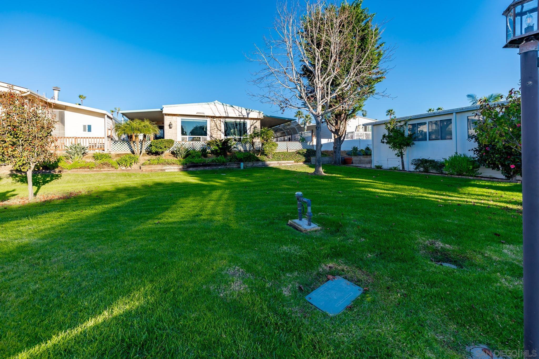 Detail Gallery Image 35 of 49 For 7023  San Carlos St  #75,  Carlsbad,  CA 92011 - 2 Beds | 2 Baths