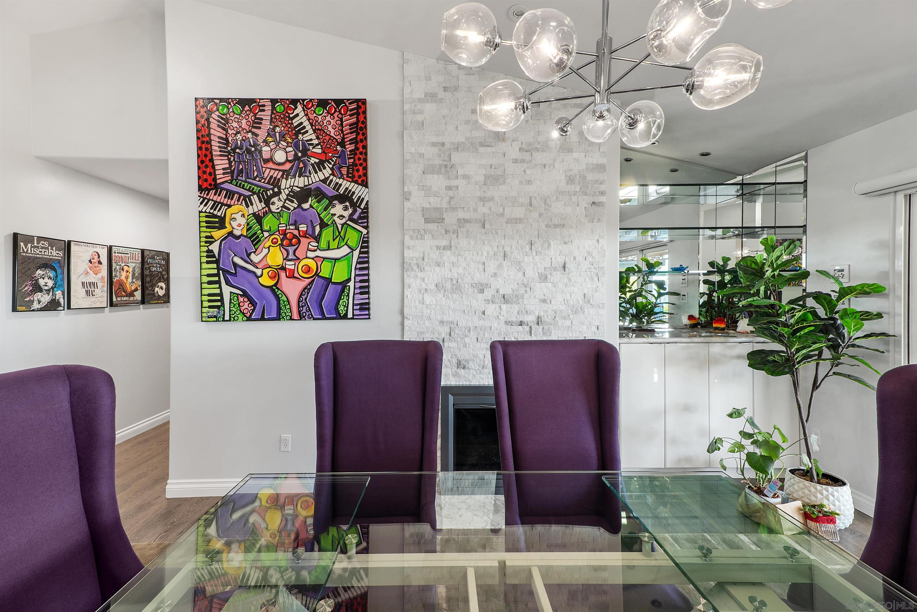 Detail Gallery Image 18 of 59 For 1427  Buckskin Dr, Escondido,  CA 92029 - 5 Beds | 2/1 Baths