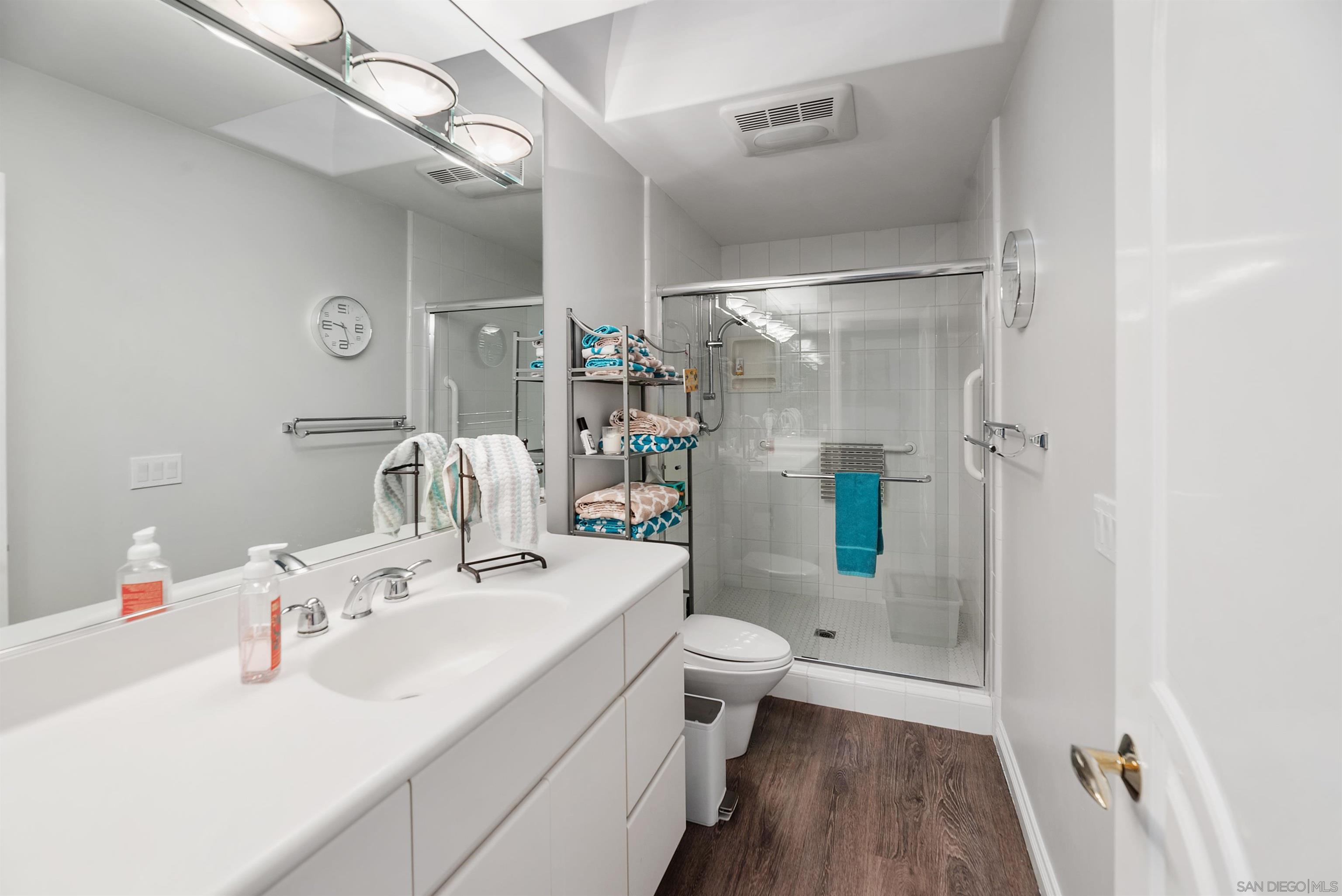 Detail Gallery Image 44 of 59 For 1427  Buckskin Dr, Escondido,  CA 92029 - 5 Beds | 2/1 Baths