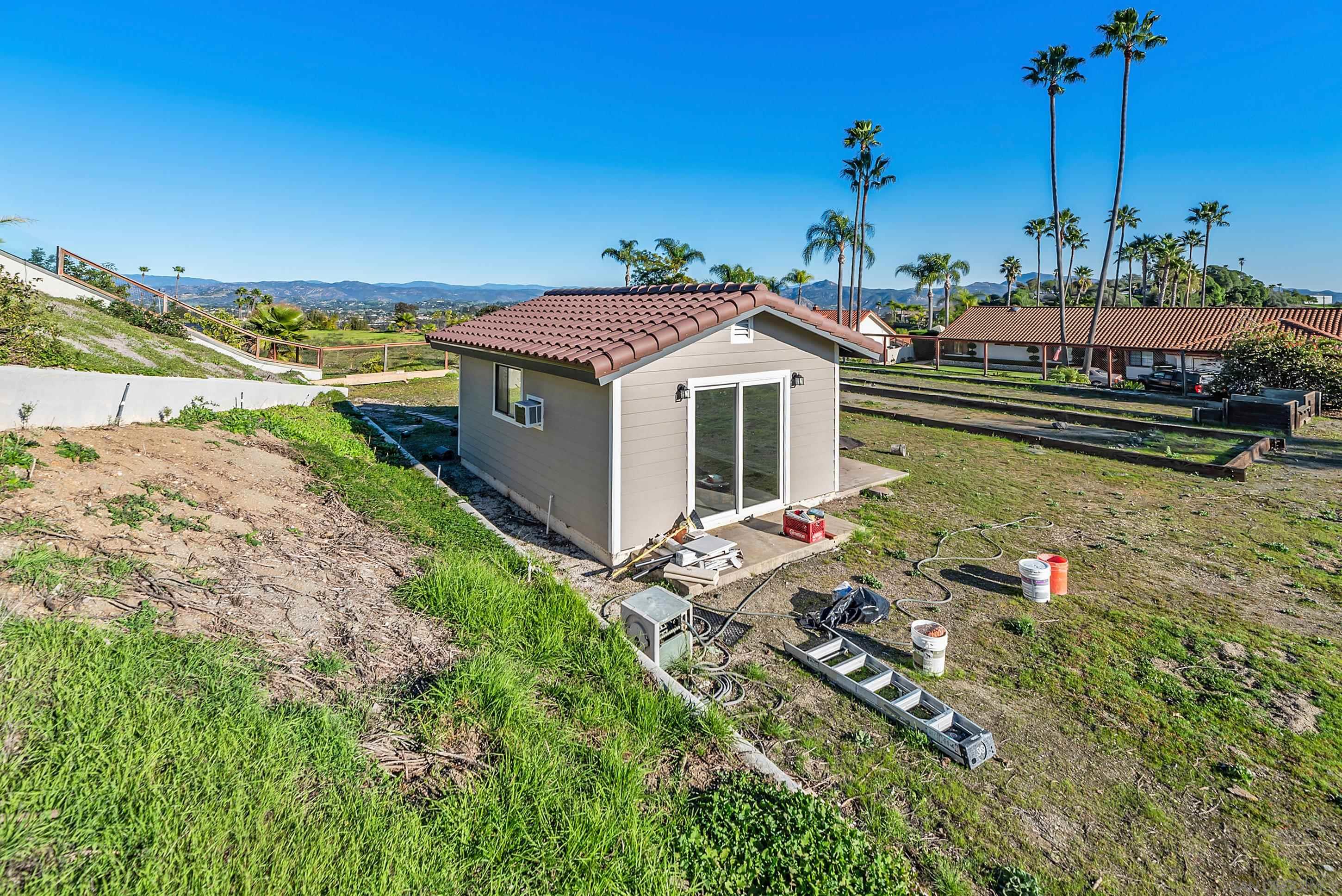 Detail Gallery Image 55 of 59 For 1427  Buckskin Dr, Escondido,  CA 92029 - 5 Beds | 2/1 Baths