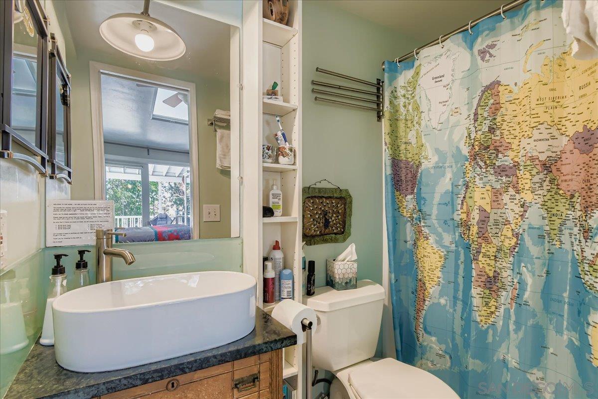 Detail Gallery Image 17 of 38 For 3275 E Virgo Rd, San Diego,  CA 92105 - 3 Beds | 2 Baths